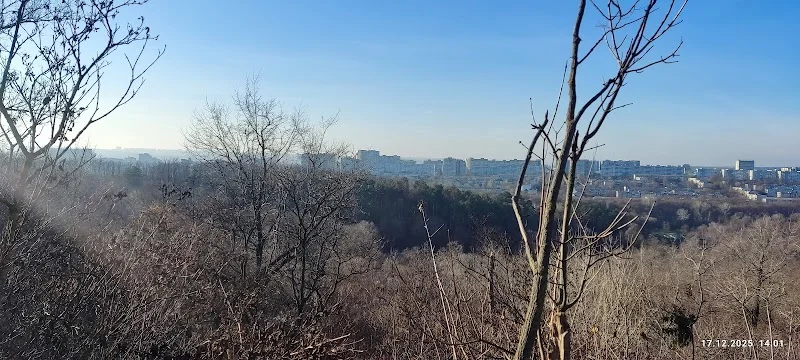 1м высота с видом на Кишинев