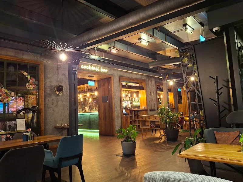 Black Rabbit Gastro-Burrow