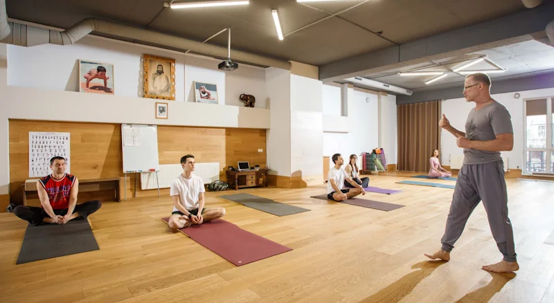 Школа Yoga & Health Молдова (Центр)