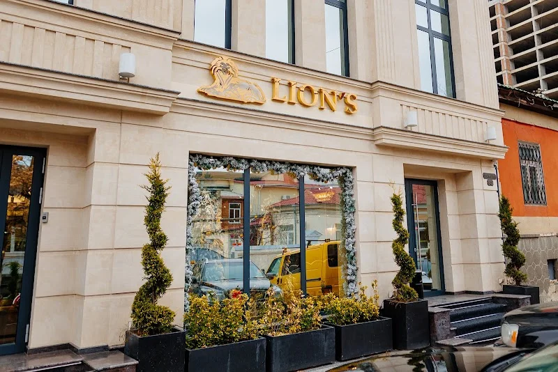 Lion's Restaurant — Кишинёв — фото 1