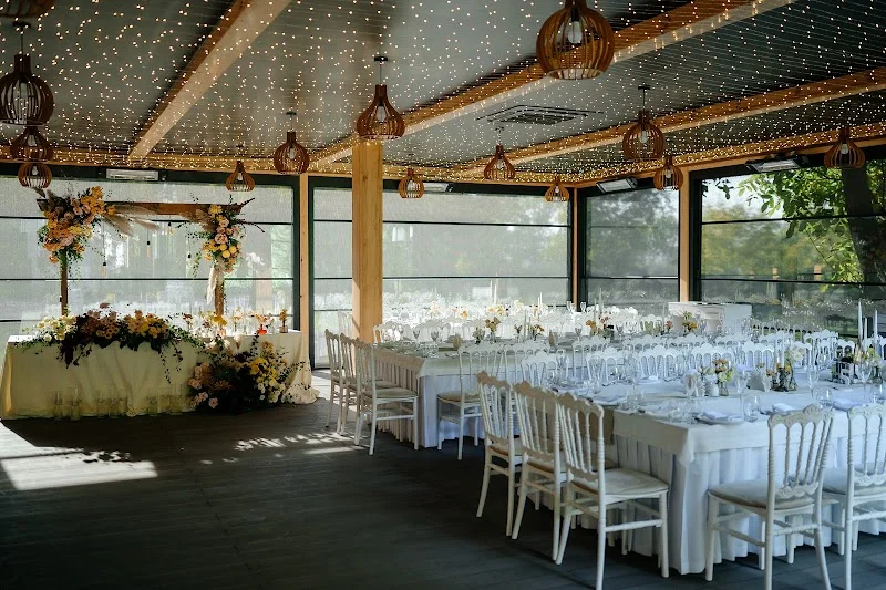 Murmur de Izvor Restaurant de Evenimente — Кишинёв — фото 1
