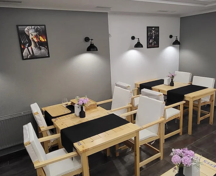 Black Goose Restaurant — Кишинёв — фото 1