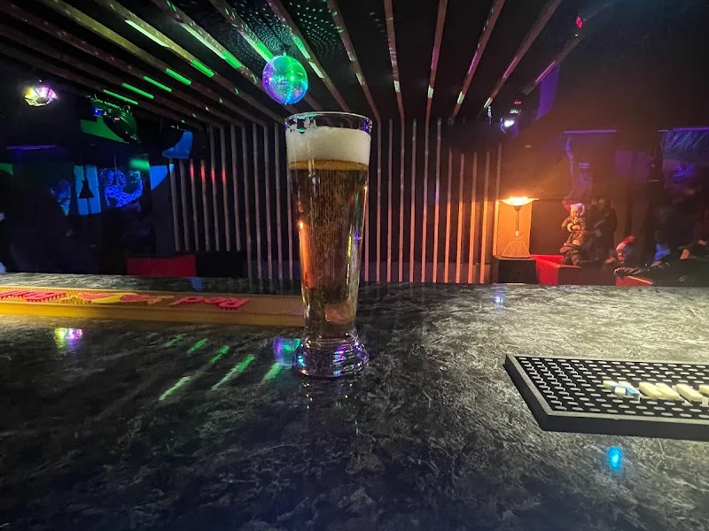 NO LIMIT NIGHT CLUB — Кишинёв — фото 1
