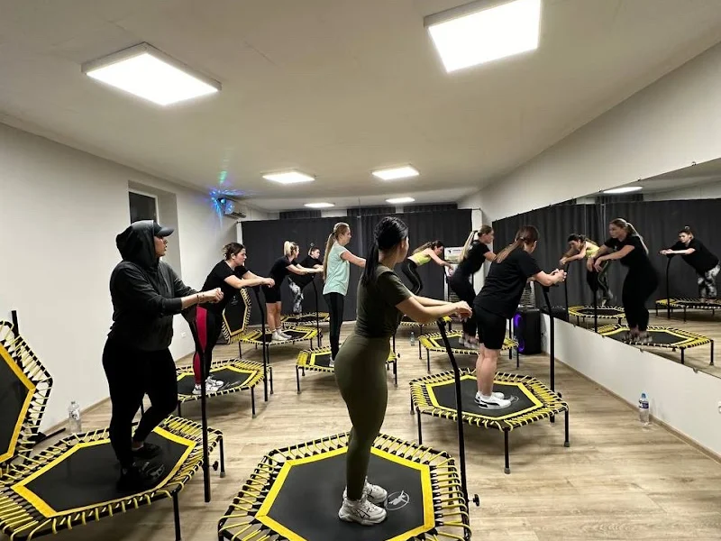 Jumping fitness chisinau — Кишинёв — фото 1