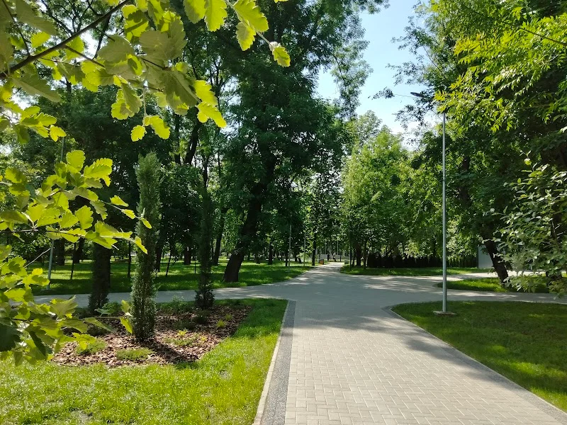 Парк "Куза Водэ" — Кишинёв — фото 1