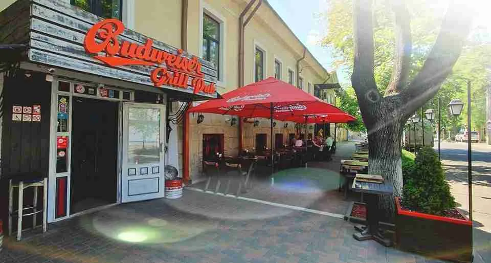 Budweiser Grill & Pub