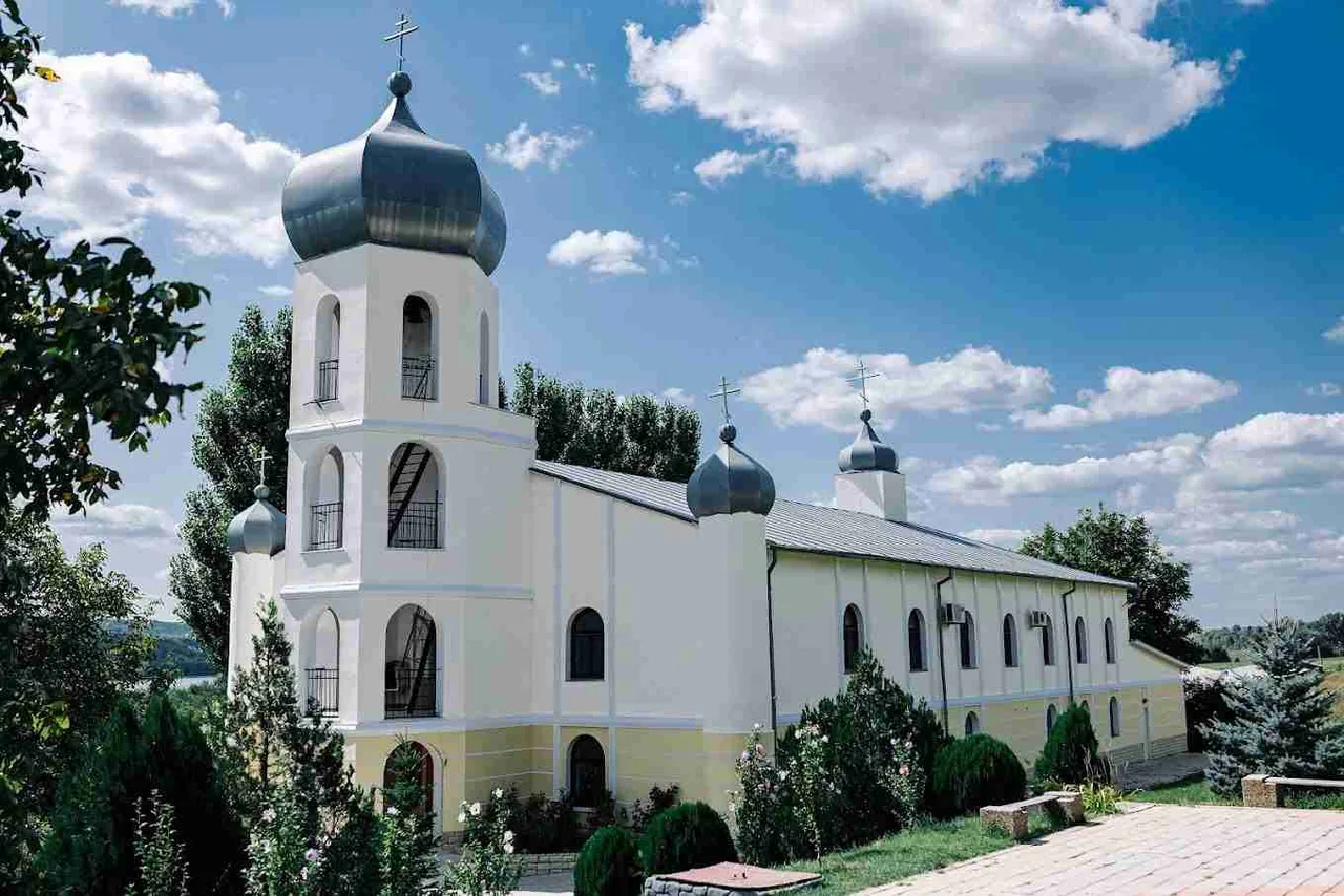 Монастырь Хорешть