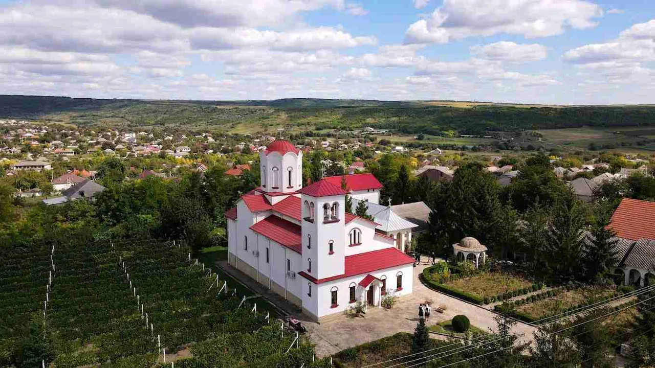 Монастырь Сирець