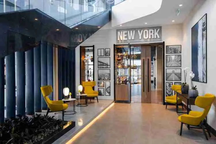 New York Restaurant & Bar (Courtyard by Marriott Chisinau)