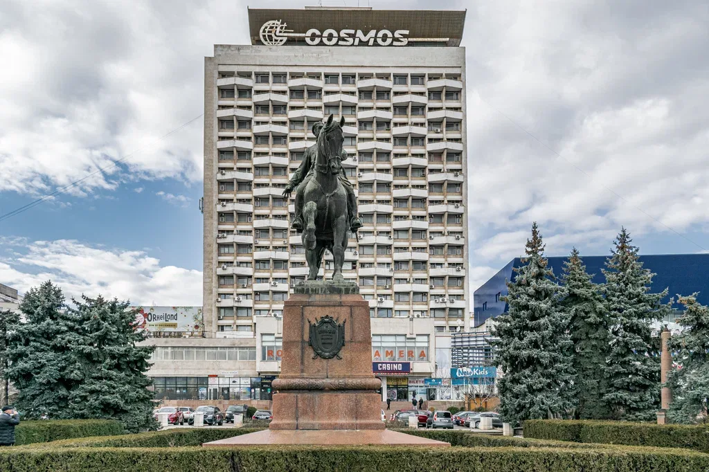 Памятник Г.И. Котовскому