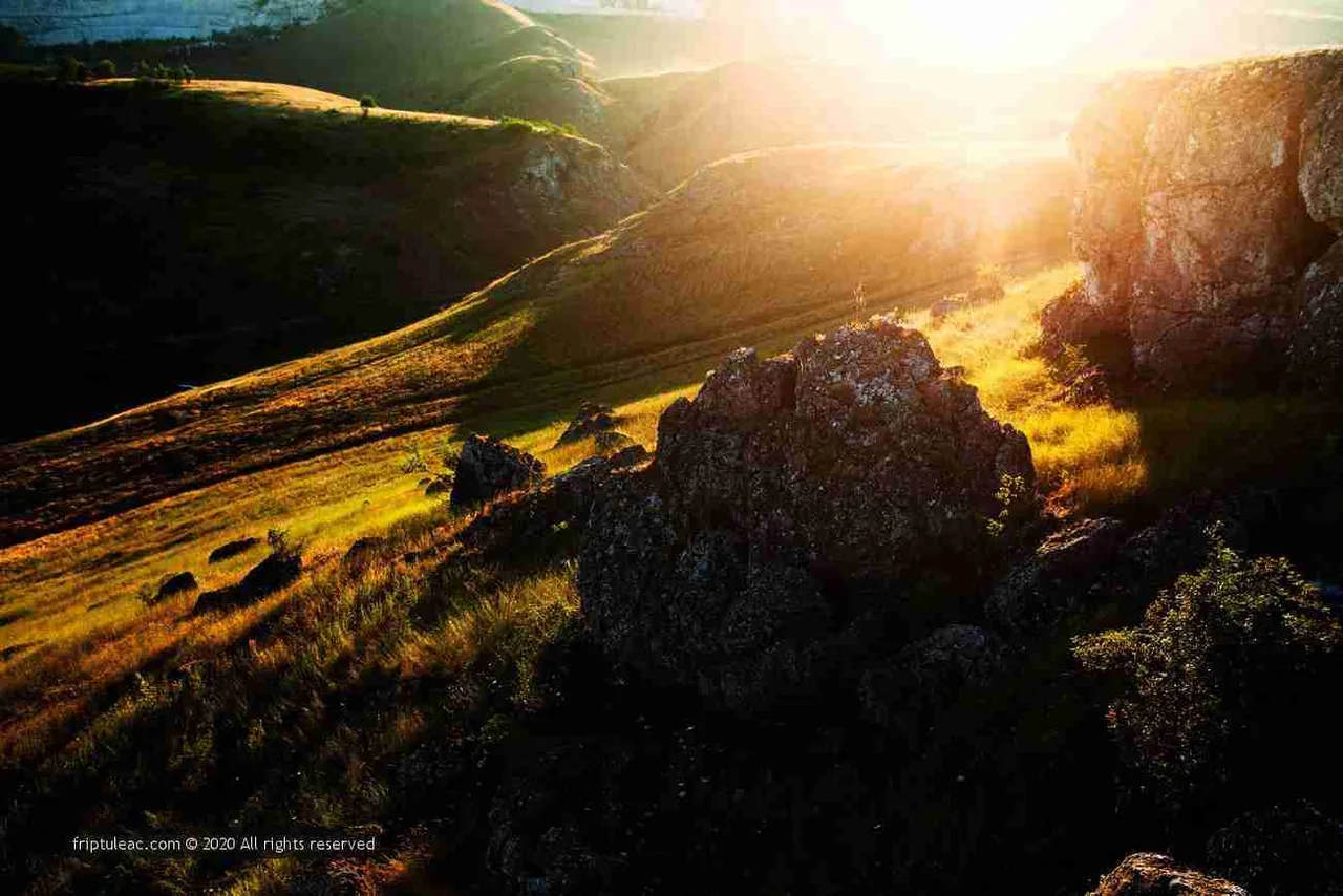 Ущелье у села Вэратик